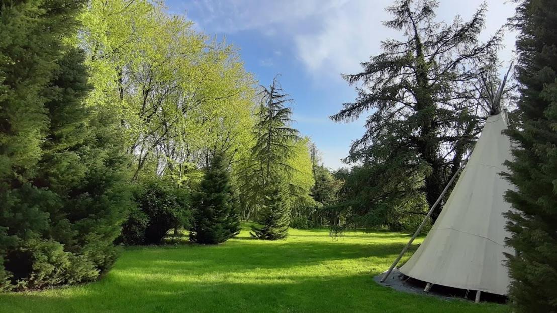 فندق Levaltipis Saint-Gâtien-des-Bois المظهر الخارجي الصورة